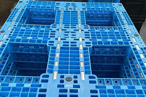 Steel Reinforced HDPE Plastic Pallet Steel Reinforced HDPE Plastic Pallet